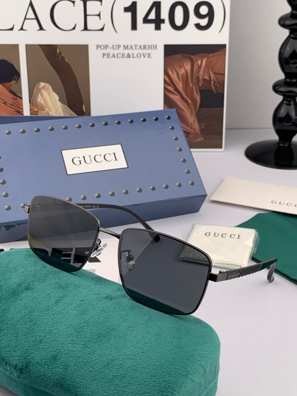 【Gucci】Loại kính râm mới nhất