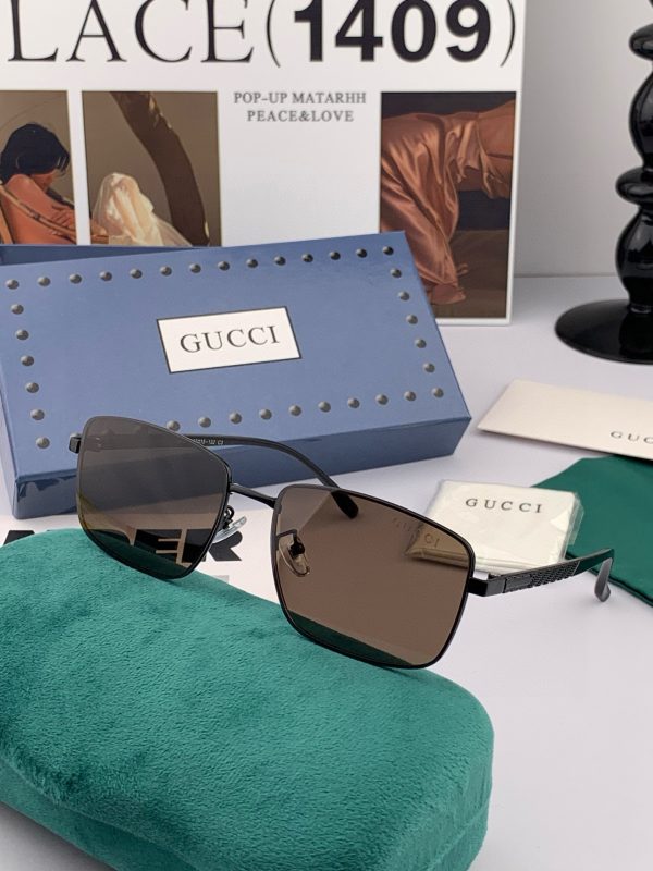 【Gucci】Loại kính râm mới nhất