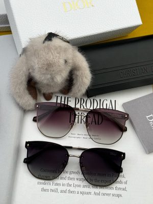 【DIOR】Loại kính râm mới nhất