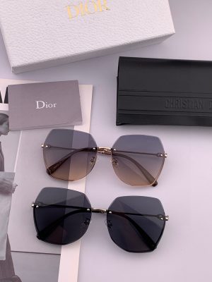 【DIOR】Loại kính râm mới nhất