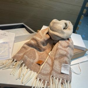 【Loewe】Khăn lông cừu hai mặt đen trắng