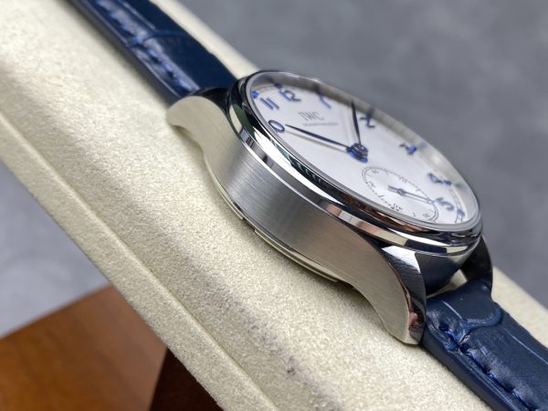 Đồng hồ đeo tay IWC Portugal tự động 3 chân