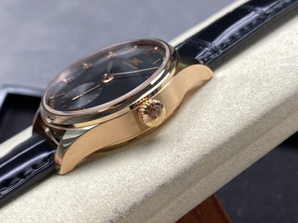 Đồng hồ đeo tay IWC Portugal tự động 3 chân