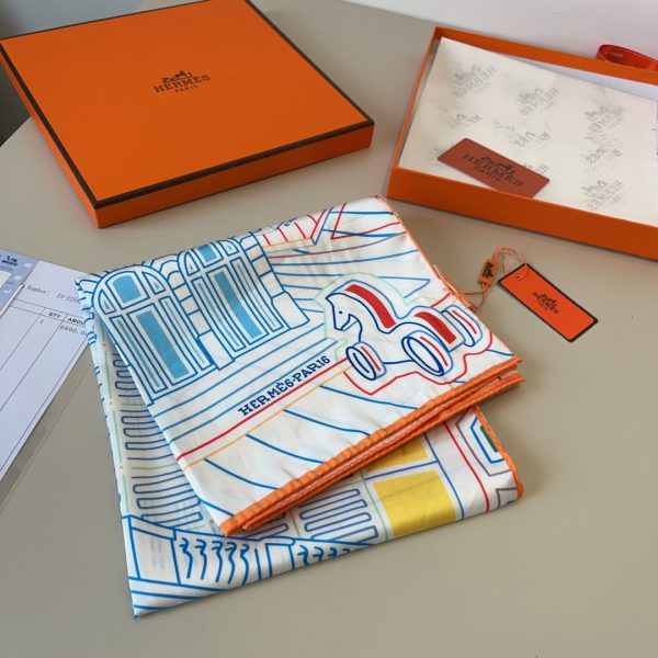 Chanel chuỗi vuông khăn (Loại xe mới)