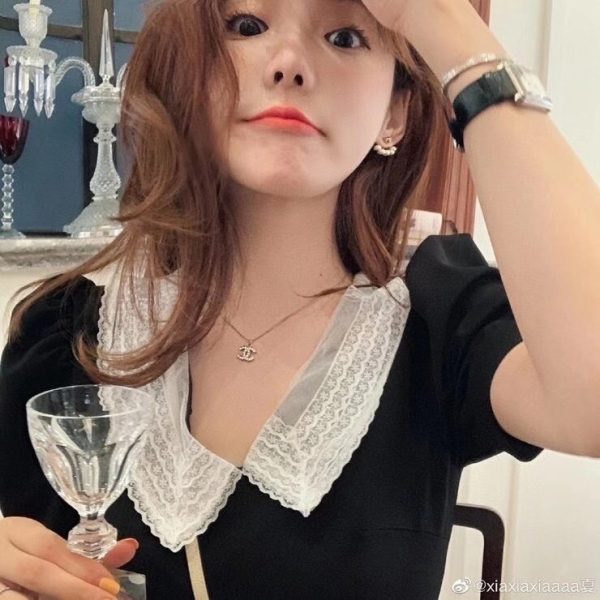 Trang sức vòng cổ Chanel