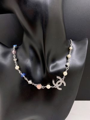 Trang sức vòng cổ Chanel