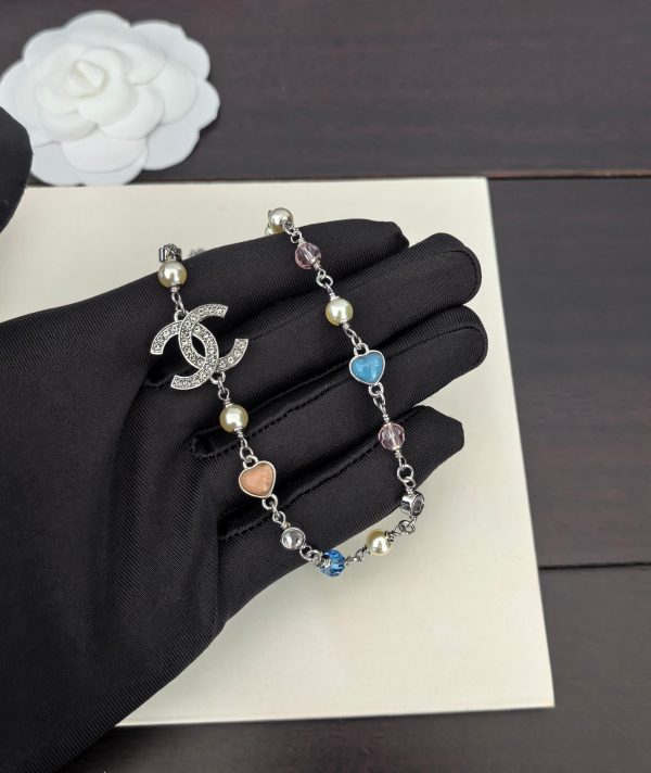 Trang sức vòng cổ Chanel