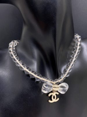 Trang sức vòng cổ Chanel