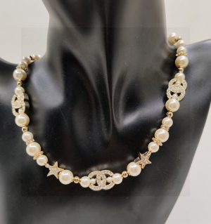 Trang sức vòng cổ Chanel