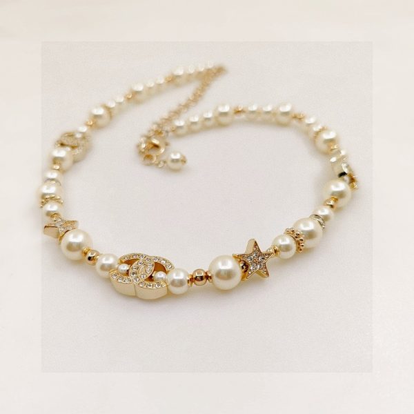 Trang sức vòng cổ Chanel