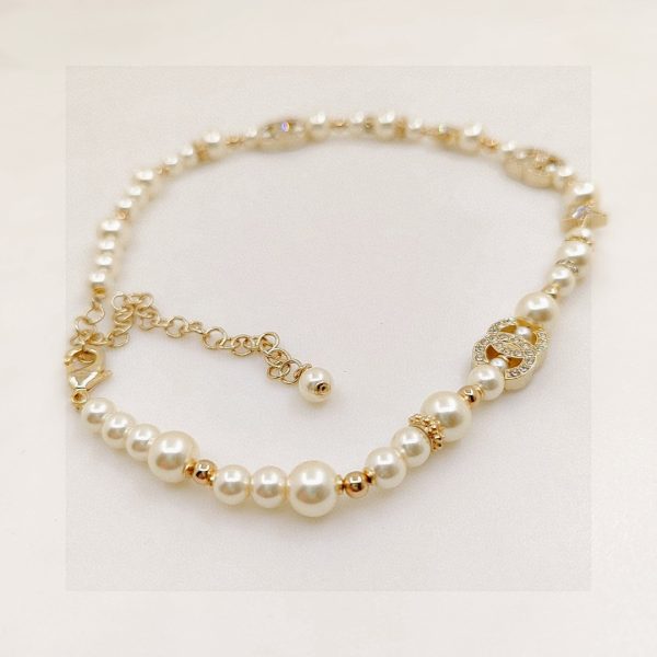 Trang sức vòng cổ Chanel