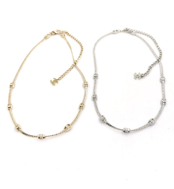 Trang sức vòng cổ Chanel
