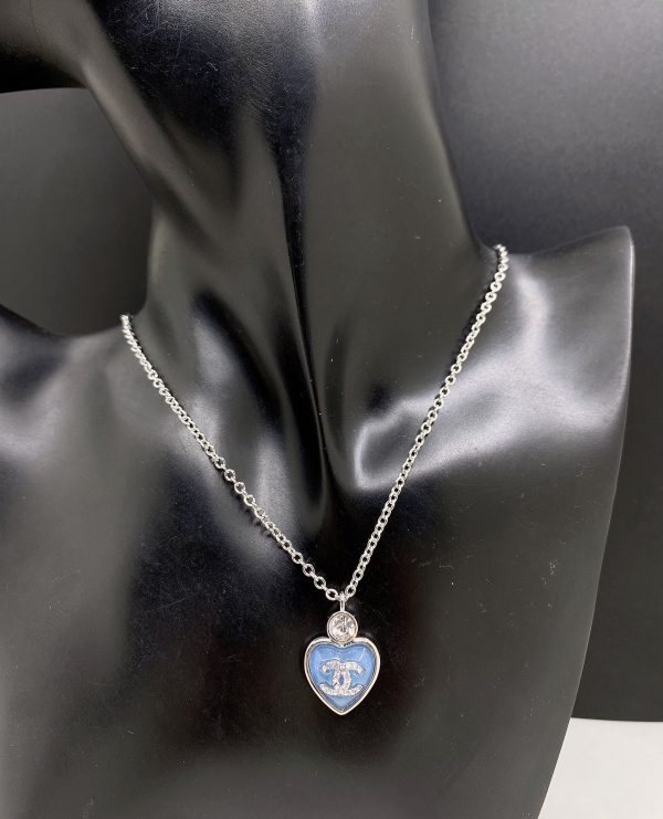 Trang sức vòng cổ Chanel